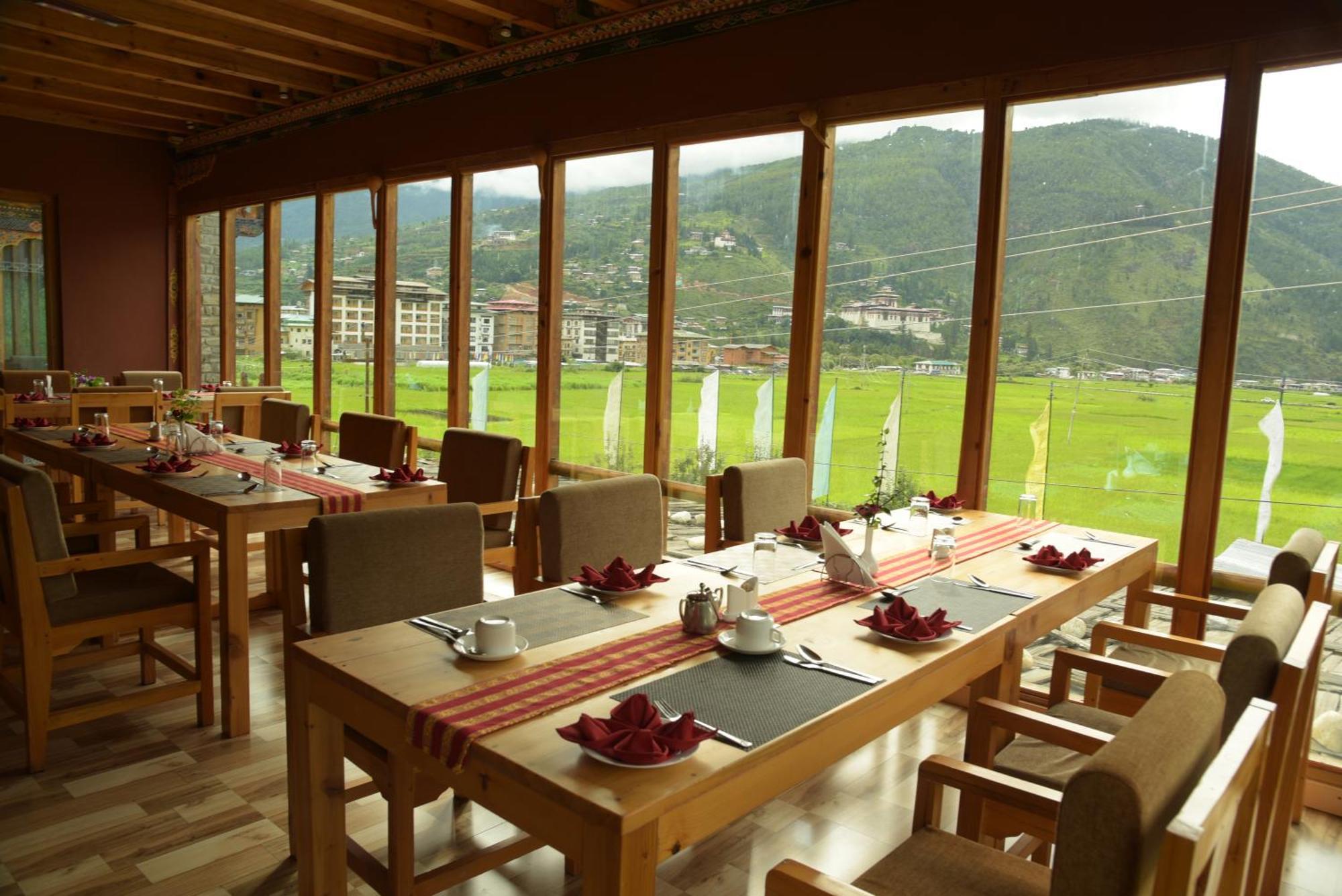 Spirit Of Bhutan Resort Paro Exterior foto