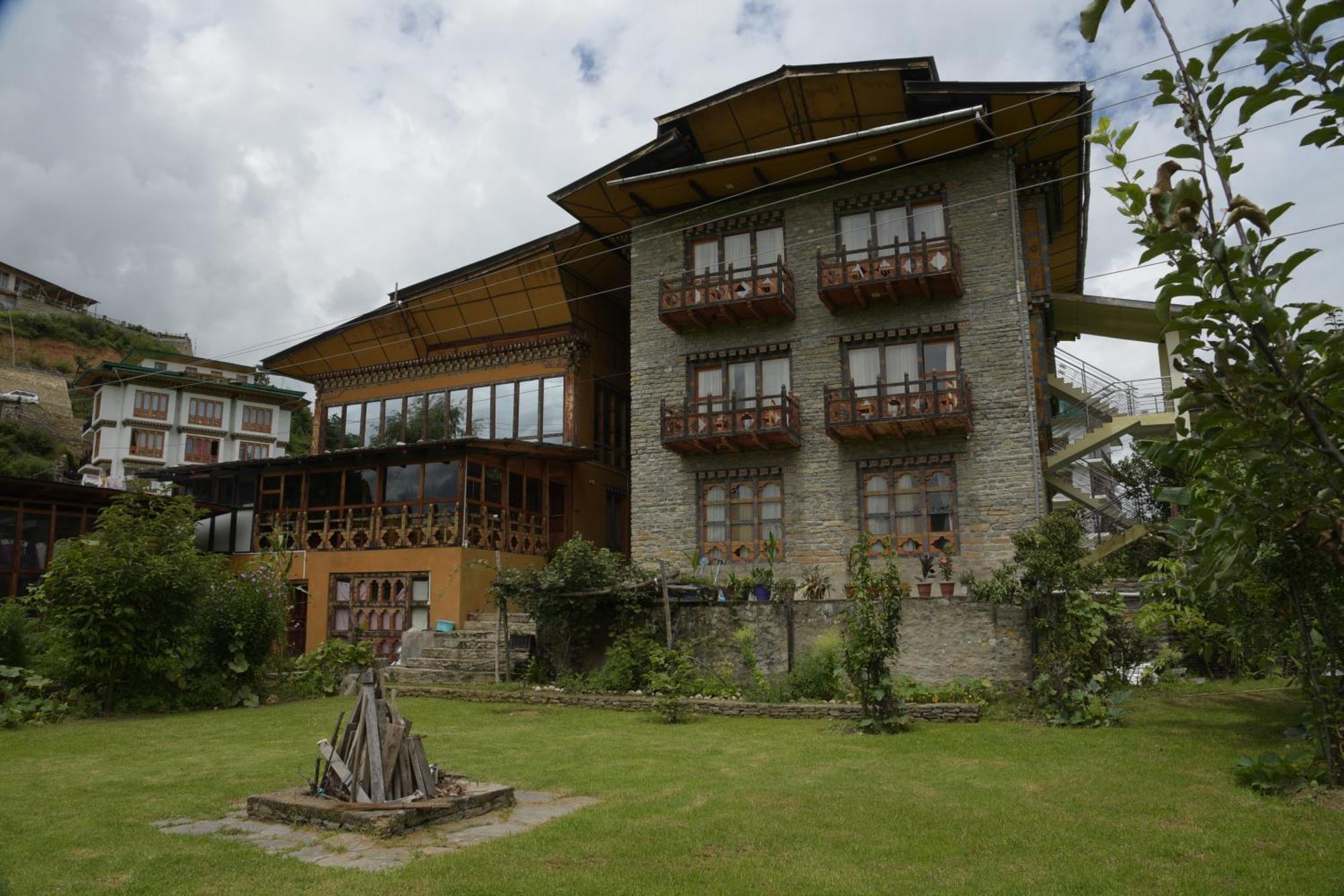 Spirit Of Bhutan Resort Paro Exterior foto