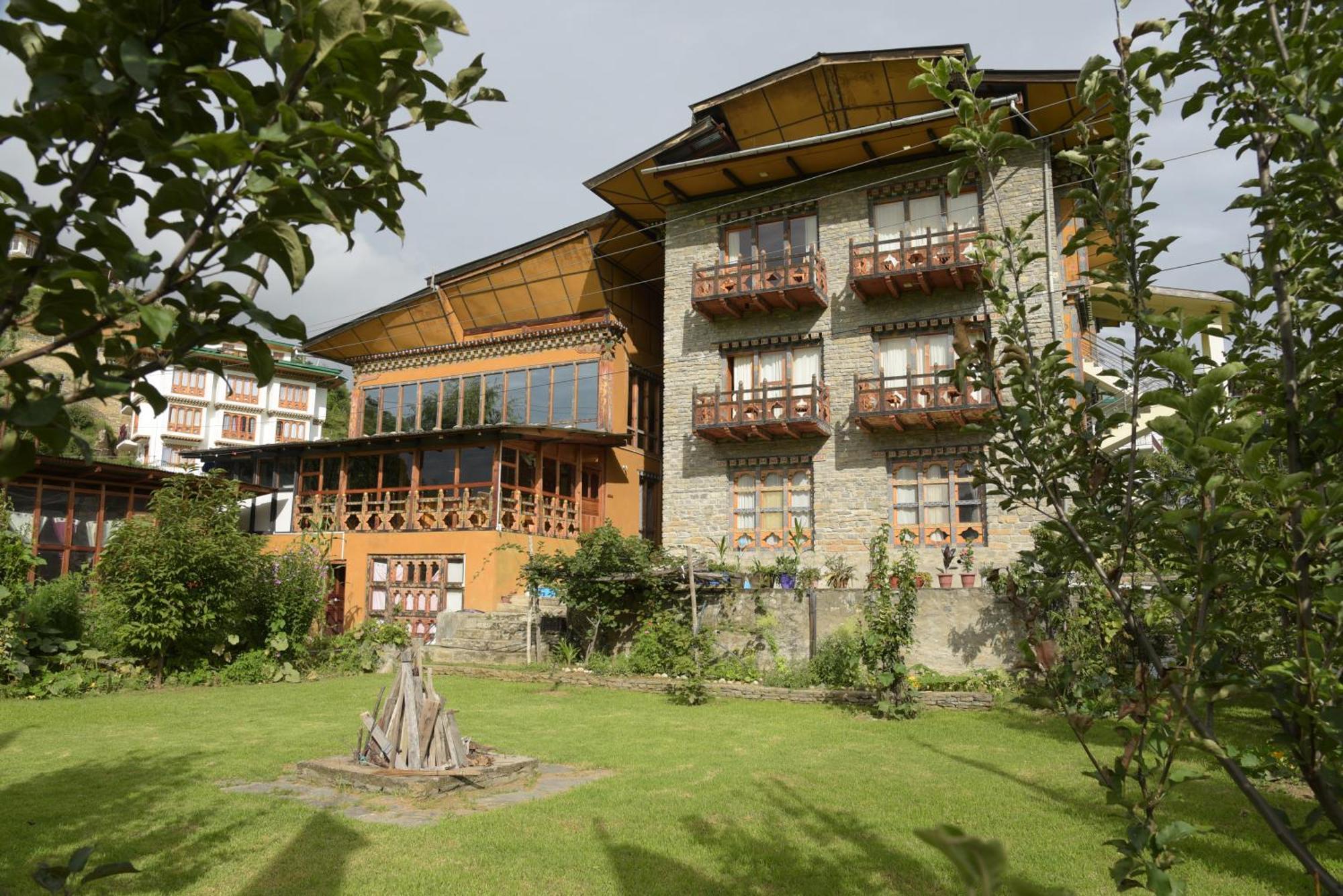 Spirit Of Bhutan Resort Paro Exterior foto